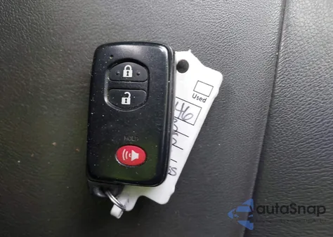 2013 Toyota Prius Four from USA, damaged, VIN JTDKN3DUXD5704644